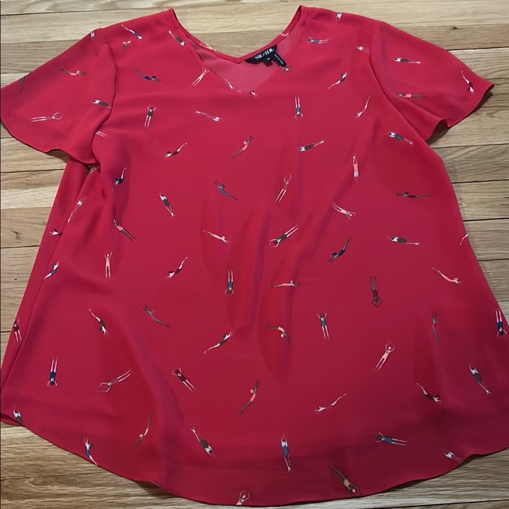 Pink Women's Top with Diver Print